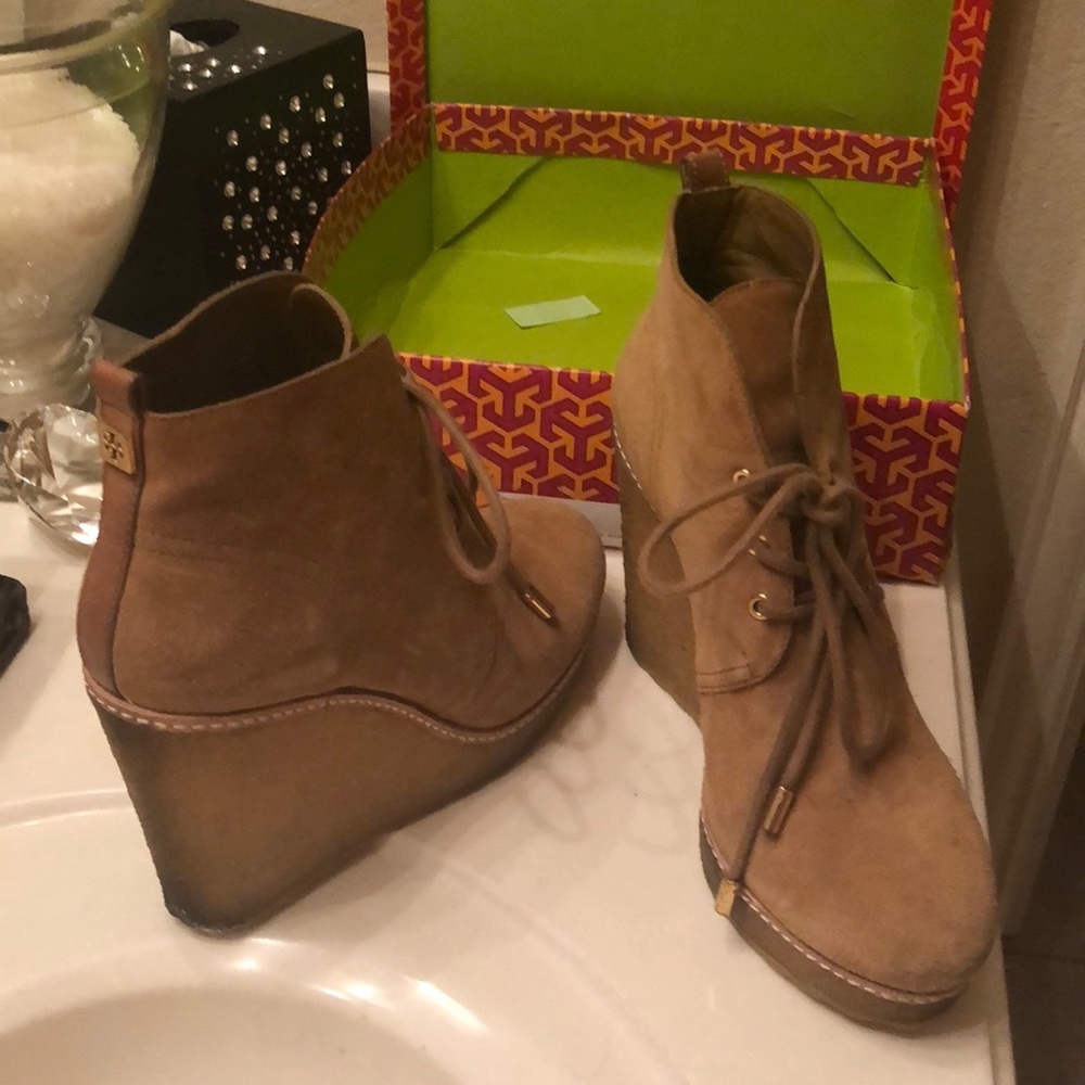 !Reduced! Tory Burch Denise Wedge Bootie